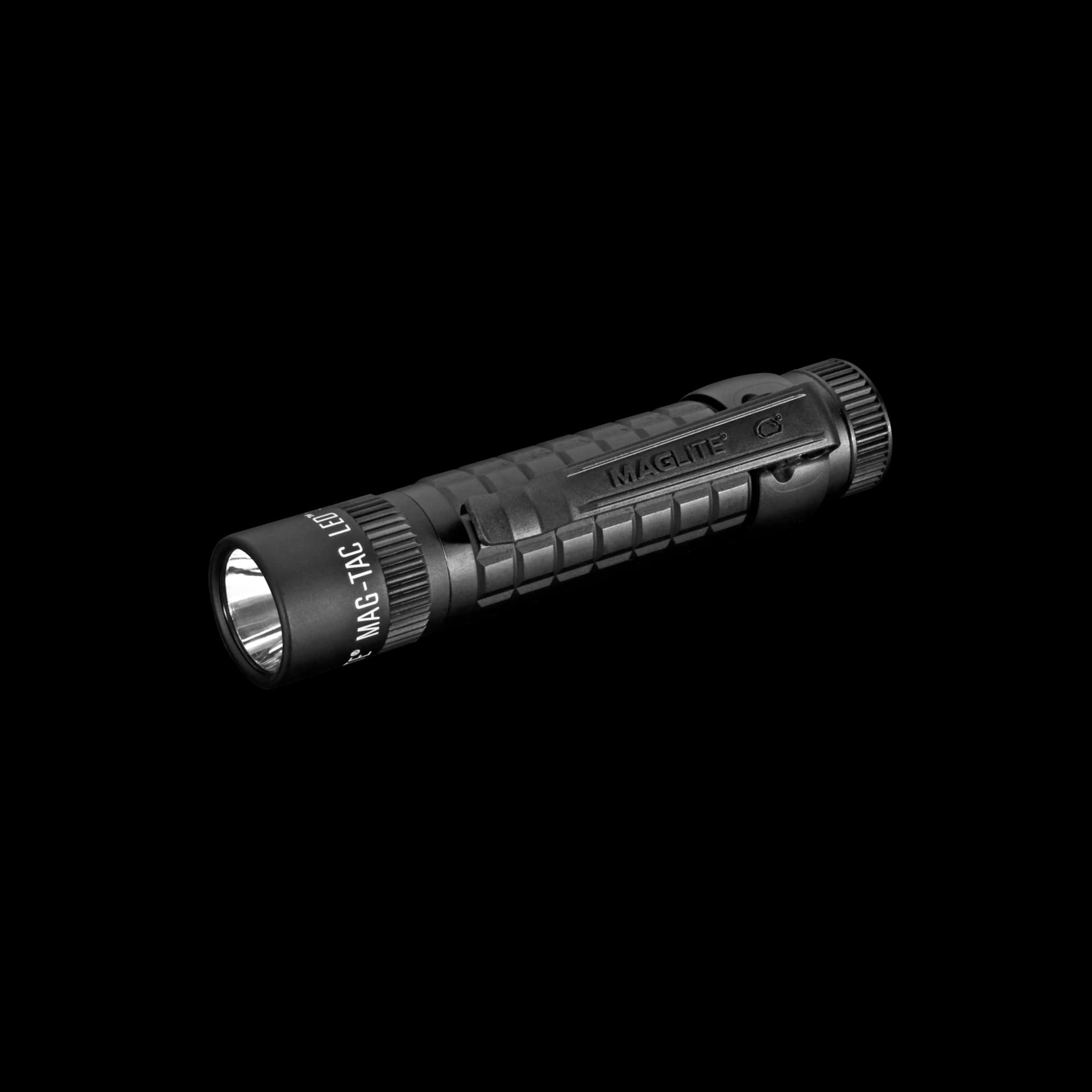Maglite MAG-TAC - LED Plain Bezel