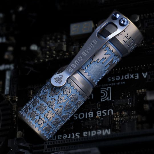 CWF Custom Flashlights Arcadian Galaga (Blue / Bronze)